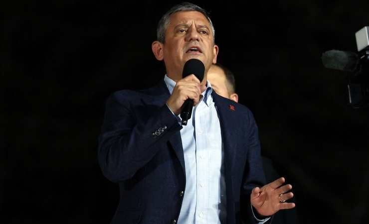 Cumhurbaşkanı Erdoğan ile Özgür Özel arasında Ankara'daki su kesintileri polemiği - Resim : 2