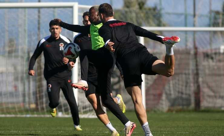 Gençlerbirliği'nde Antalyaspor mesaisi devam ediyor
