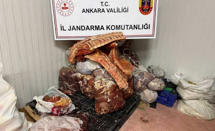 Polatlı'da 11 bin 400 kilogram sahte gıda ve et yakalandı