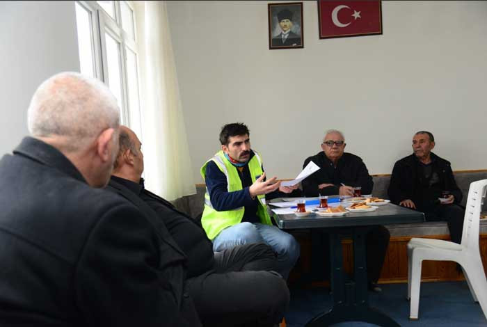 Kahramankazan Belediyesi'nden hayvan yetiştiricilerine eğitim ve destek