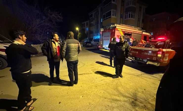 Beypazarı'nda akşam saatlerinde çıkan baca yangını korkuttu