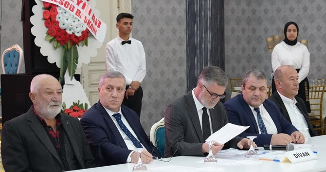 Çubuk Şoför ve Otomobilciler Odası başkanlığına yeniden Reşat Neşeli seçildi - Resim : 2