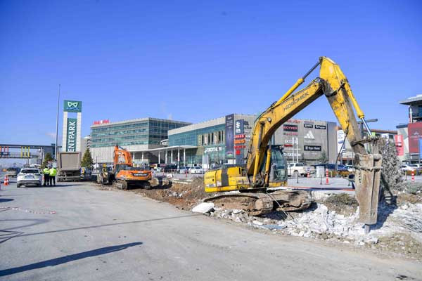 ABB, Cepa ve Kentpark AVM &ccedil;evresindeki trafik i&ccedil;in &ccedil;alışmalara başladı