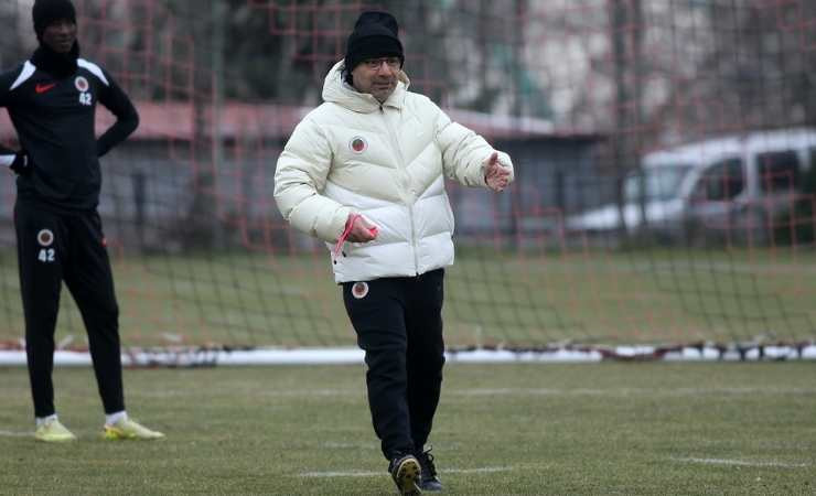 Gençlerbirliği'nde Antalyaspor mesaisi ilk antrenmanla başladı