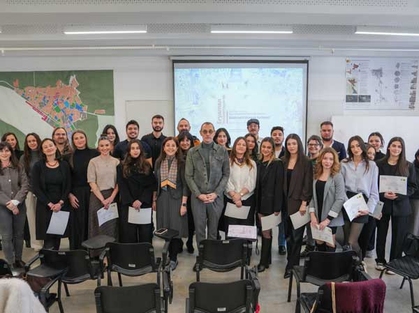 Etimesgut Belediye Başkanı Beşikcioğlu, Eryaman için hazırlaran bisikletli ulaşım projelerinin sunumuna katıldı - Resim : 3