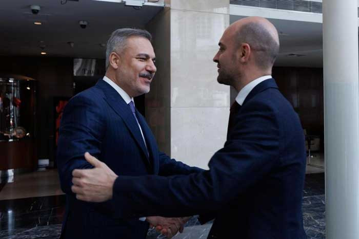 Dışişleri Bakanı Hakan Fidan, Ankara'da mevkidaşı Barrot ile görüştü