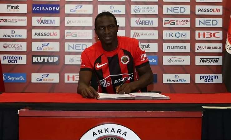 Gençlerbirliği'nin kiraladığı Adama Traore geri döndü