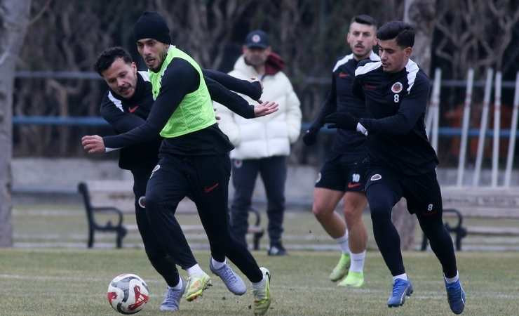 Adama Traore Gençlerbirliği ile antrenmanlara başladı