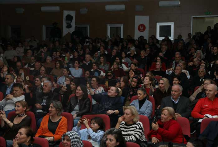 Keçiören Belediyesi, Barış Manço ve Cem Karaca anısına konser düzenledi - Resim : 3