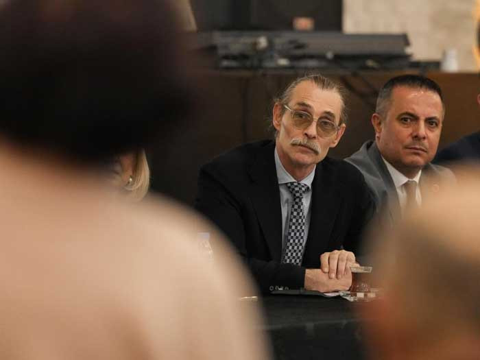 Etimesgut Belediye Başkanı Beşikcioğlu, Altay Mahallesi sakinleriyle buluştu