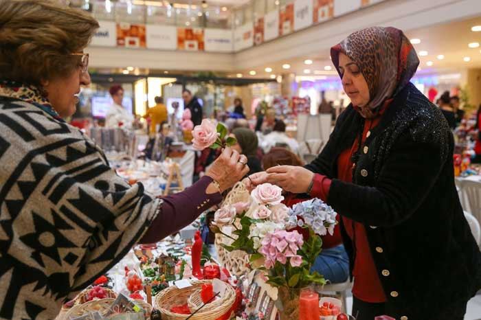 Etimesgut Belediyesi, 10. Kadın Emeği Pazarı Optimum Outlet'te başladı