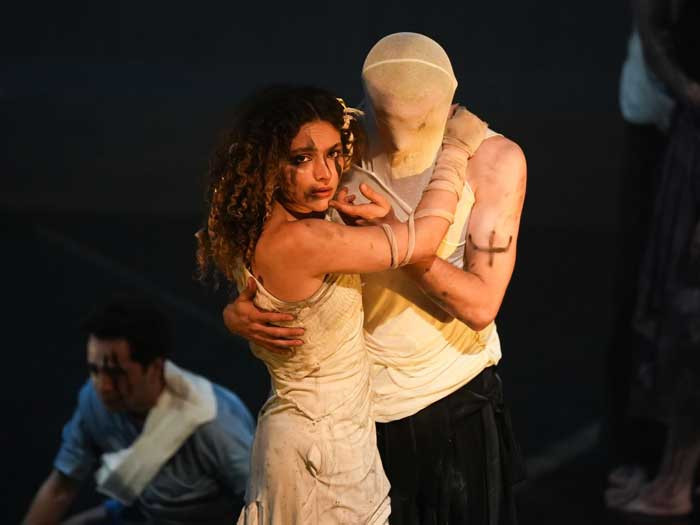 Etimesgut Belediyesi Kent Tiyatrosu, Bir Troya Hikayesi'nin prömiyerini gerçekleştirdi