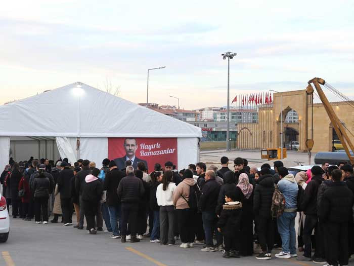 Etimesgut Belediyesinin Ramazan etkinlikleri ve iftar programları sürüyor - Resim : 2