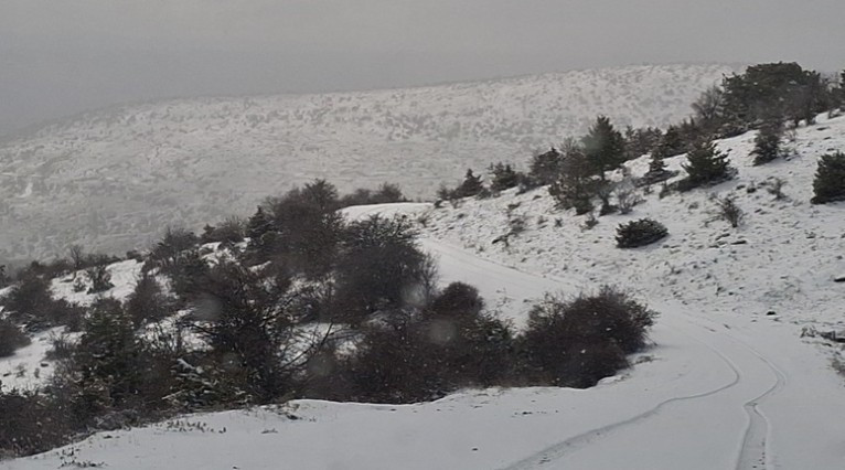 Beypazarı'nın yüksek kesimleri beyaza büründü!