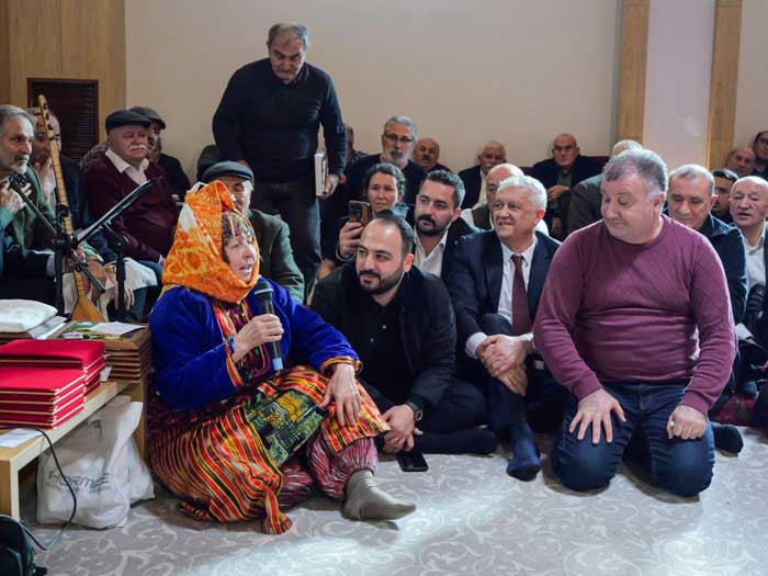 Etimesgut Belediyesi ev sahipliğinde Alevi-Bektaşi İnancı etkinliği yoğun ilgi gördü