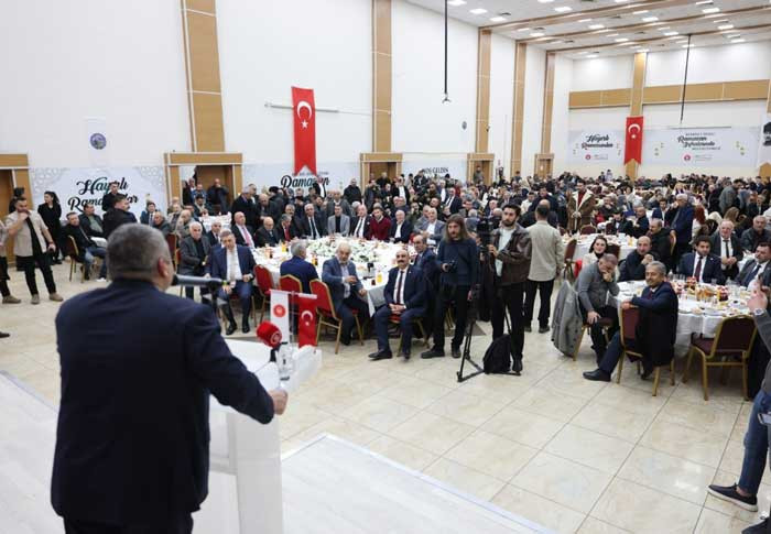 Keçiören Belediye Başkanı Özarslan iftarda Kars, Iğdır ve Ardahanlılarla buluştu - Resim : 2