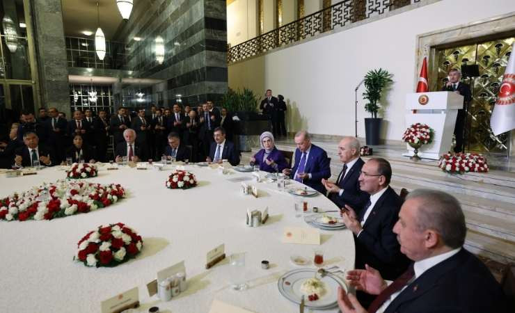 Cumhurbaşkanı Erdoğan: "Türkiye olarak huzurun ve istikrarın tarafındayız"