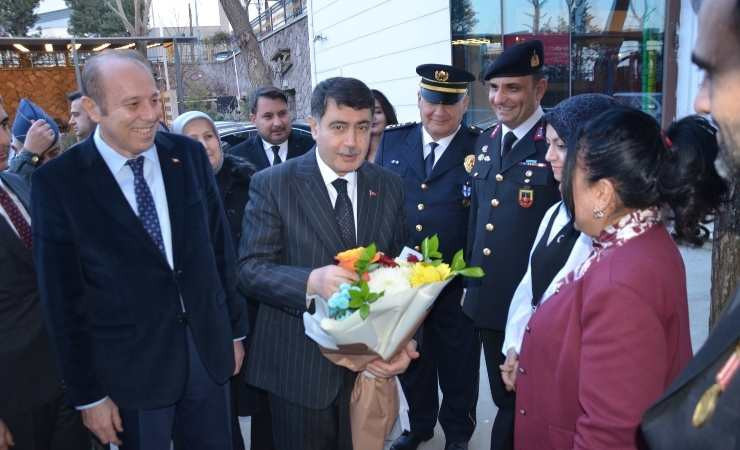 Vali Vasip Şahin, Kahramankazan'da şehit yakınları ve gazilerle buluştu