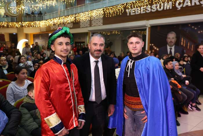 Pursaklar Belediyesi'nin Ramazan etkinliklerinde akşamlar çocuk sesleriyle şenleniyor - Resim : 4