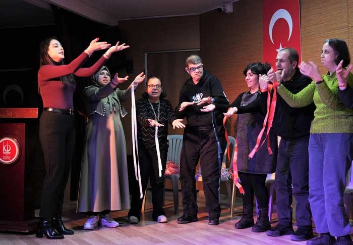 Keçiören Belediyesi engelleri 'Sese Güç Ver' projesi ile aştı - Resim : 3