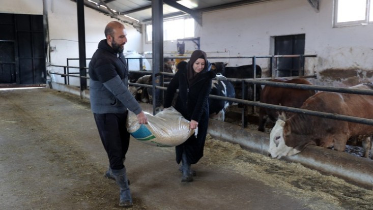 Çubuk'ta kadın girişimci hayvancılıkta kendi işini kurdu - Resim : 2
