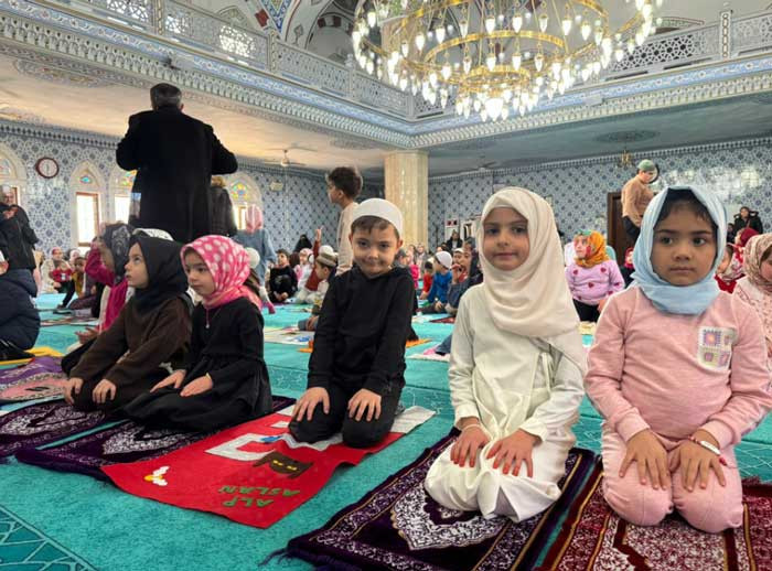 Pursaklar Belediyesi miniklere camileri tanıttı!