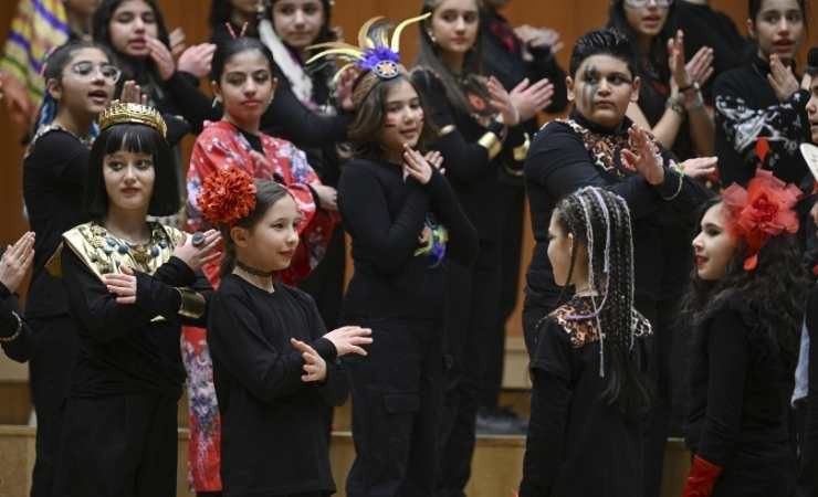 CSO Ada Ankara’da farklı kıtalardan çocuk şarkıları seslendirildi