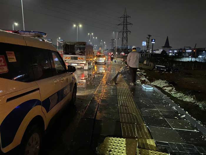 Yenimahalle'de kontrolden &ccedil;ıkan otomobil takla attı: 1 &ouml;l&uuml;