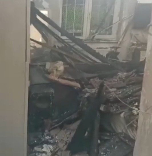 Sincan'da gecekondu yangınında eşyalar kullanılamaz hale geldi