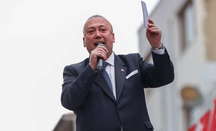 Uşak Belediye Başkanı Özkan Yalım görevden uzaklaştırıldı