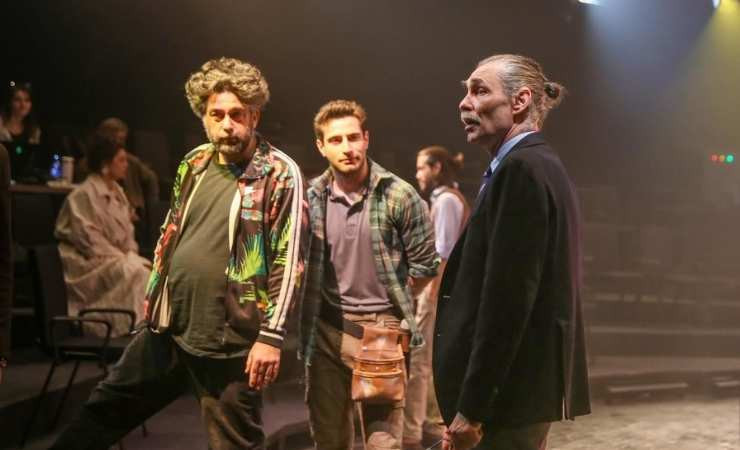 Başkan Erdal Beşikcioğlu hizmete açılacak Yunus Emre Kültür Merkezi'nde son incelemeleri yaptı - Resim : 2