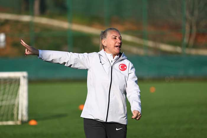Futbol Kadın Milli Takımımız, İsviçre hazırlıklarına başladı