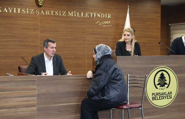 Pursaklar Belediyesi'nin iş buluşması yoğun ilgi gördü - Resim : 3
