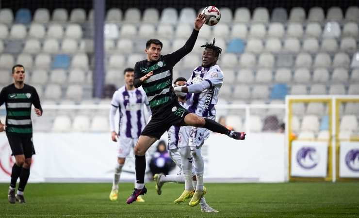 Emre Gökdemir İnşaat Ankara Keçiörengücü - Serik Spor maçından gol sesi çıkmadı