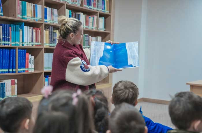 Keçiören Belediyesi Gül Adası Çocuk Gelişim Merkezi öğrencileri kütüphane atmosferini yaşadı - Resim : 3