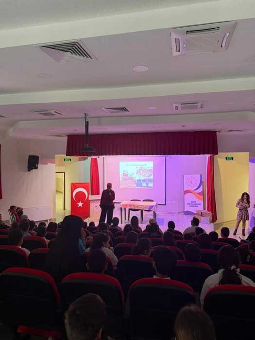 Sincan Belediyesinden öğrencilere sıfır atık eğitimi - Resim : 2