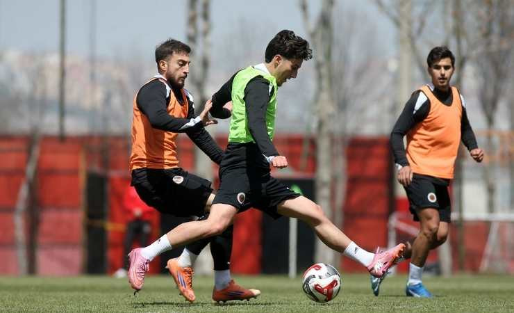 Natura Dünyası Gençlerbirliği'nde Galatasaray maçının hazırlıkları başladı