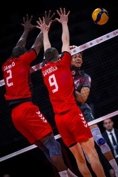 Ziraat Bankkart adını finale yazdırdı