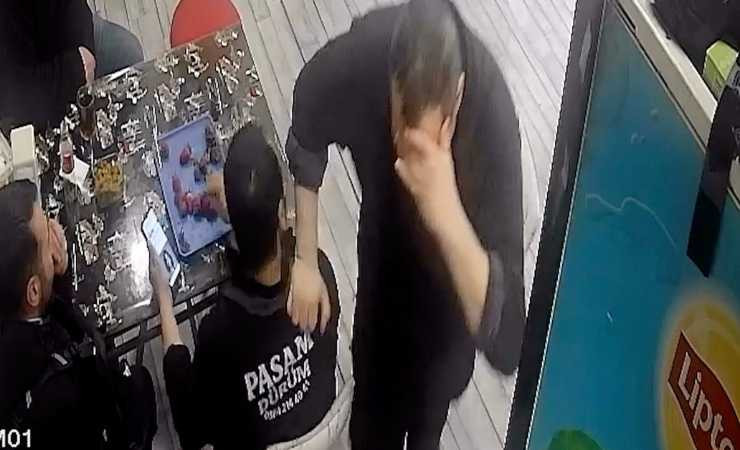 Çorum'da döner ustasının hayatını Hemlich manevrası yapan kurye kurtardı