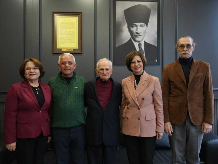 Etimesgut Belediyesi ev sahipliğinde Ali Dinçer 1. Sosyal Demokrat Belediyecilik Günleri sürüyor