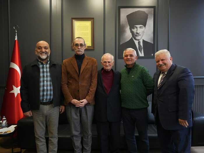 Etimesgut Belediyesi ev sahipliğinde Ali Dinçer 1. Sosyal Demokrat Belediyecilik Günleri sürüyor - Resim : 3