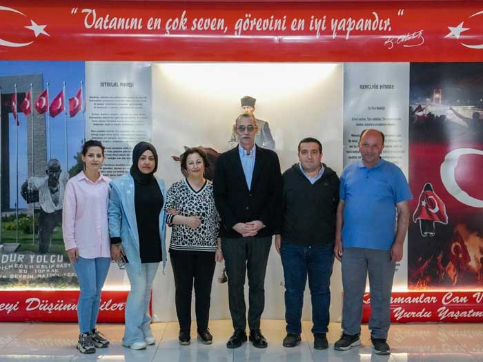 Etimesgut Belediye Başkanı Beşikcioğlu'ndan Halk Eğitim Merkezi'ne ziyaret! - Resim : 3