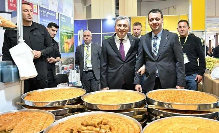 Beypazarı'nın tescilli ürünleri Antalya'da YÖREX'te tanıtıldı