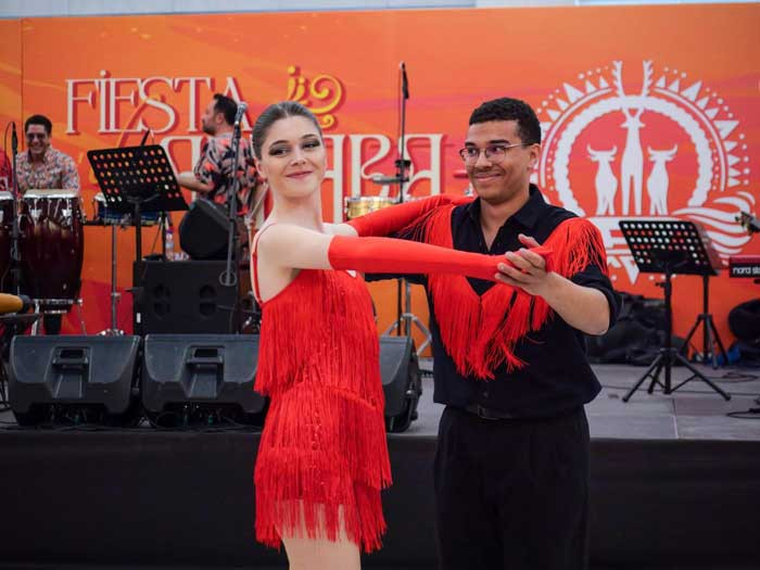 Etimesgut Belediyesinin düzenlediği Fiesta Ankara tüm hızıyla sürüyor - Resim : 4