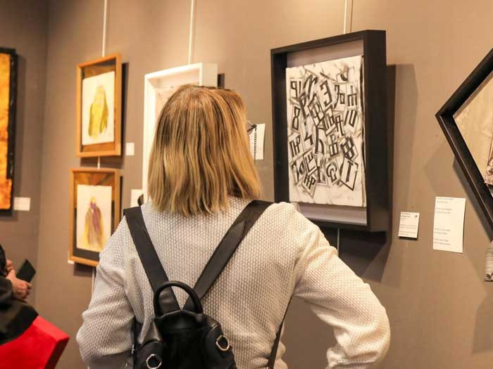 Etimesgut Belediyesi'nin 'Kravata' sergisi ziyarete açıldı - Resim : 6