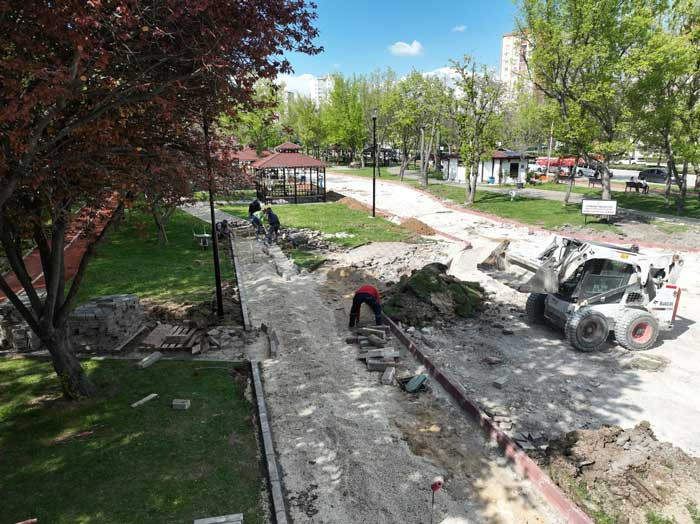 Etimesgut Belediyesi Göksu'da kaykay parkı için çalışmalara başladı