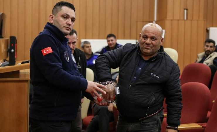 Etimesgut Belediyesi, kurban çadırları için kura çekimi yaptı