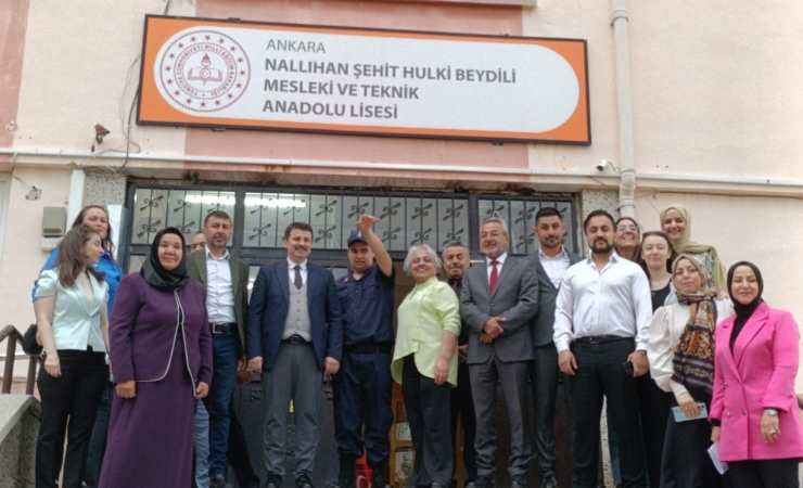 Özel gereksinimli öğrenci için Nallıhan'da temsili asker uğurlaması