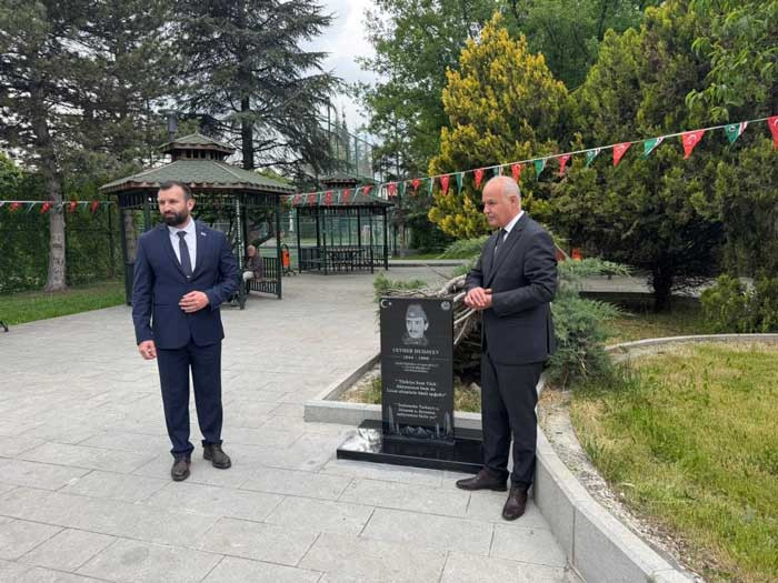 Yenimahalle'de ‘Şehit Cahar Dudayev Anıtı' törenle açıldı