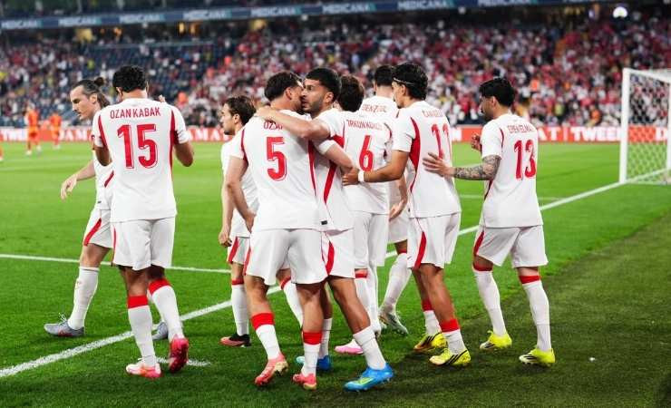 A Milli Futbol Takımı, Kuzey Makedonya'yı 4-0 mağlup etti